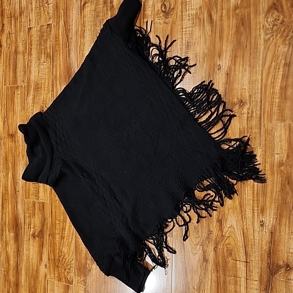 Foxblood knit poncho with sleeves